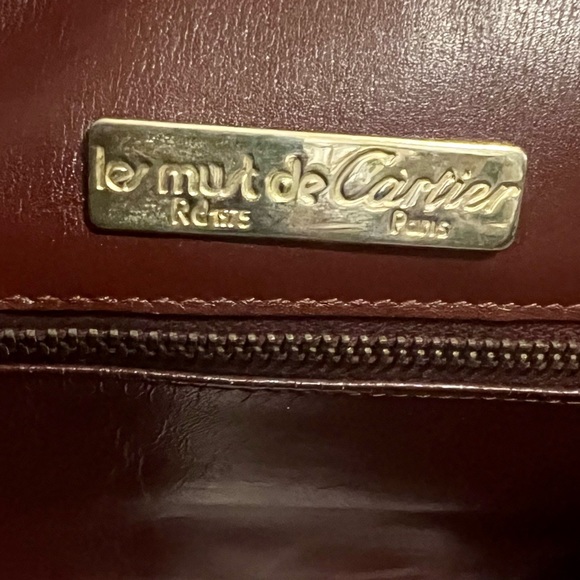 Les Must de Cartier Handbag - Picture 8 of 17